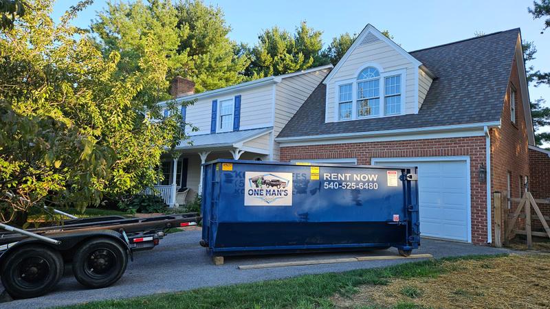 Blue 20 Yard Dumpster available for rent in Sykesville, MD | RentThis