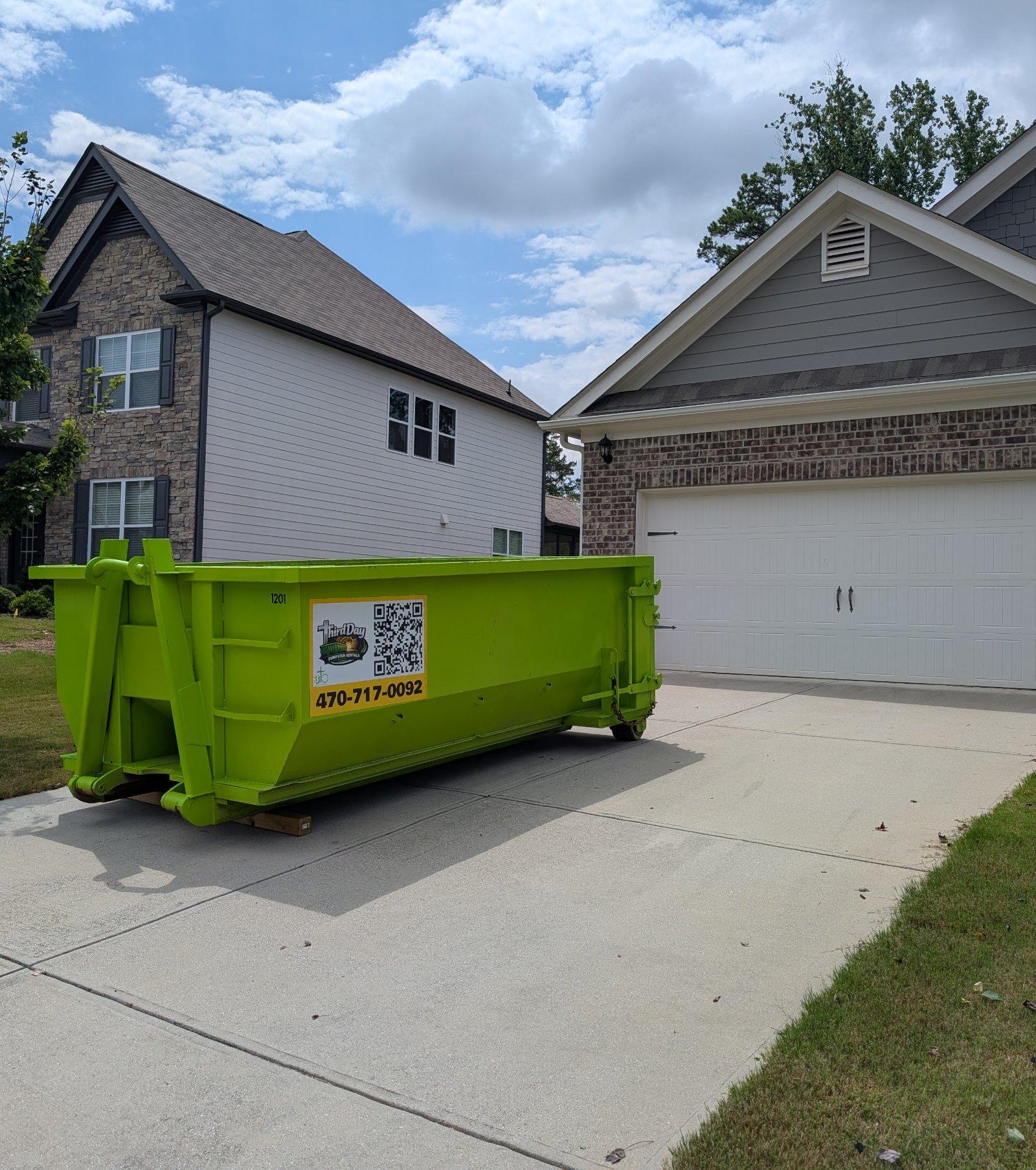 Green 10 Yard Dumpster available for rent | RentThis